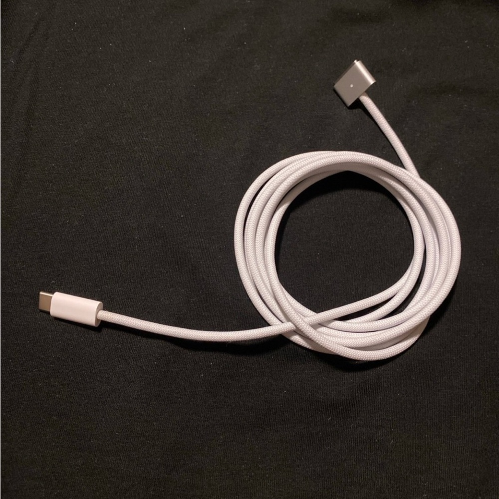 Apple C MagSafe Cable
